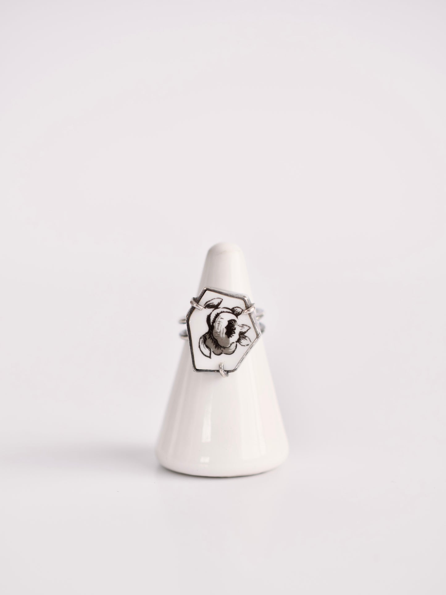 Black Rose Ring