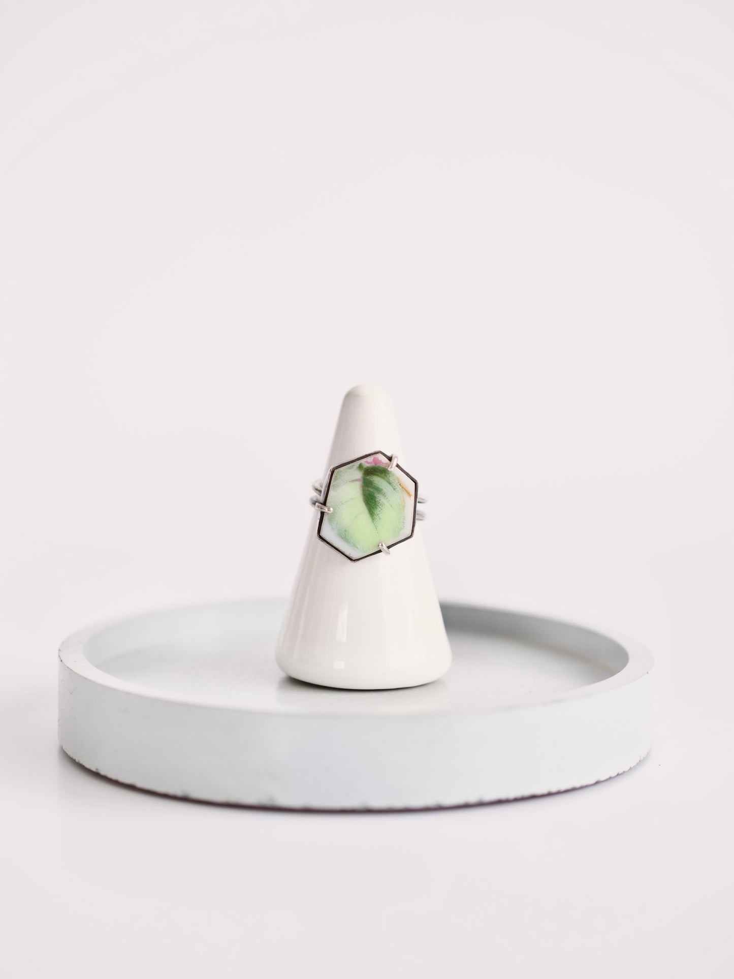 Green Leaf Ring
