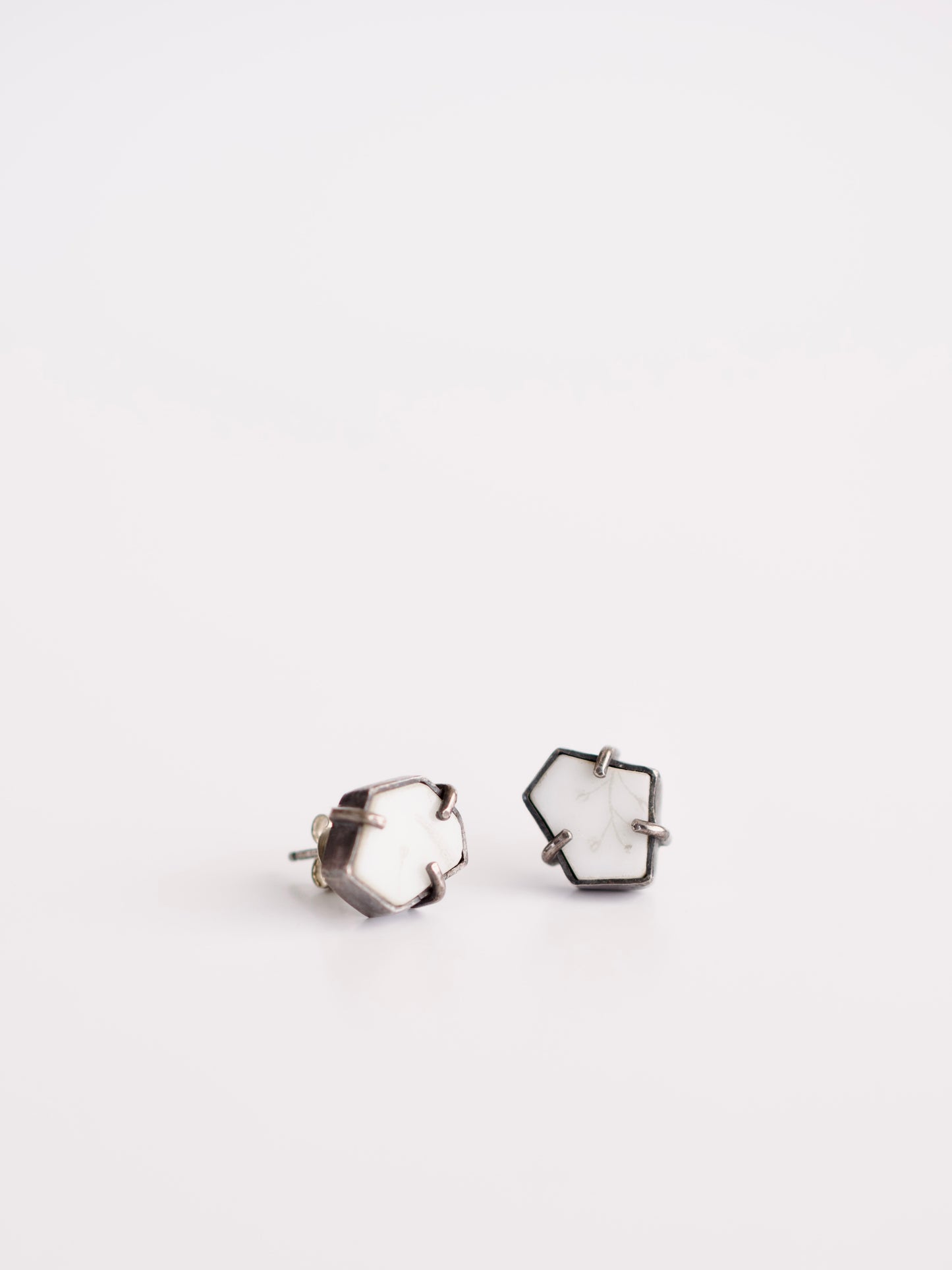 Grey Vine Studs