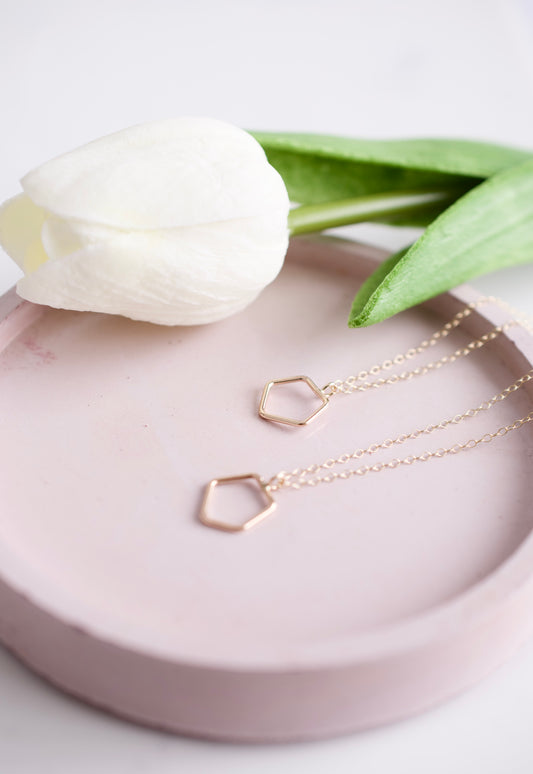 Gold Pendant Necklace