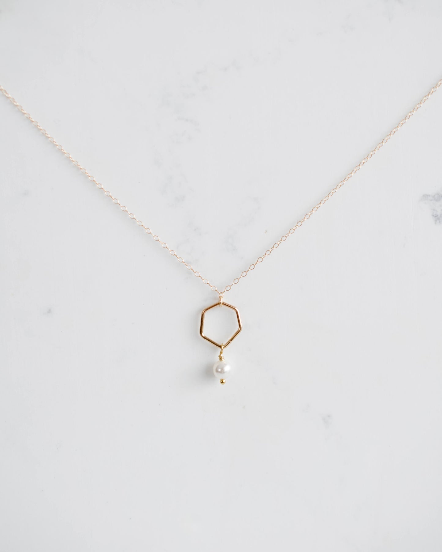 Gold Pearl Pendant Necklace