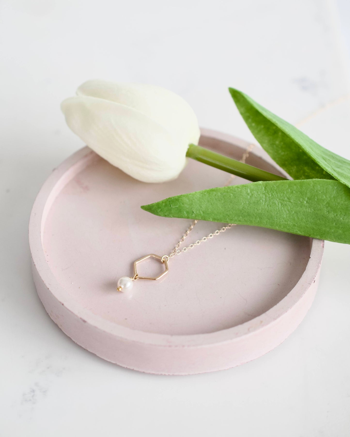 Gold Pearl Pendant Necklace